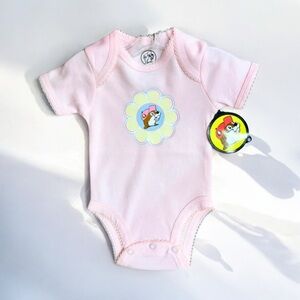 Buc-ee’s / Baby Girl Pink Bodysuit 9  Months